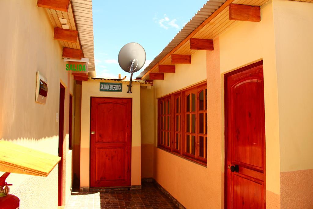 Hostal Casa Flores San Pedro de Atacama Exterior photo